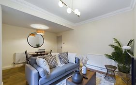 The Pimlico Place - 2Bdr Apartment With Courtyard
